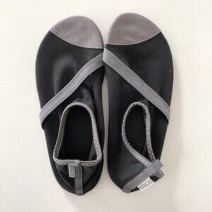 Fitkick shoes size M